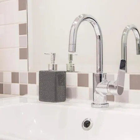 Dimora Romana - Vintage Elegance And Modern Comfort Appartement *