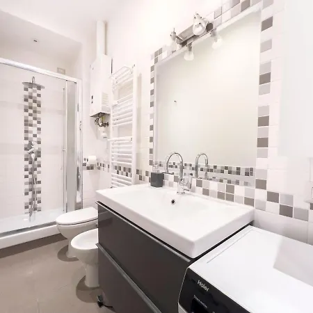 Apartment Dimora Romana - Vintage Elegance And Modern Comfort *