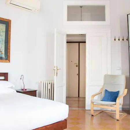 Apartment Dimora Romana - Vintage Elegance And Modern Comfort *